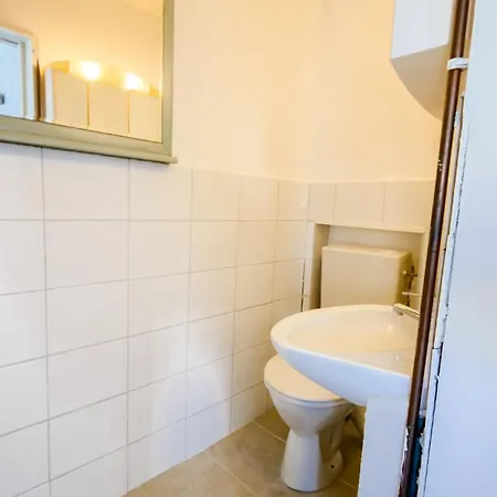Budget Luettje Koje Whg 1 Appartement *
